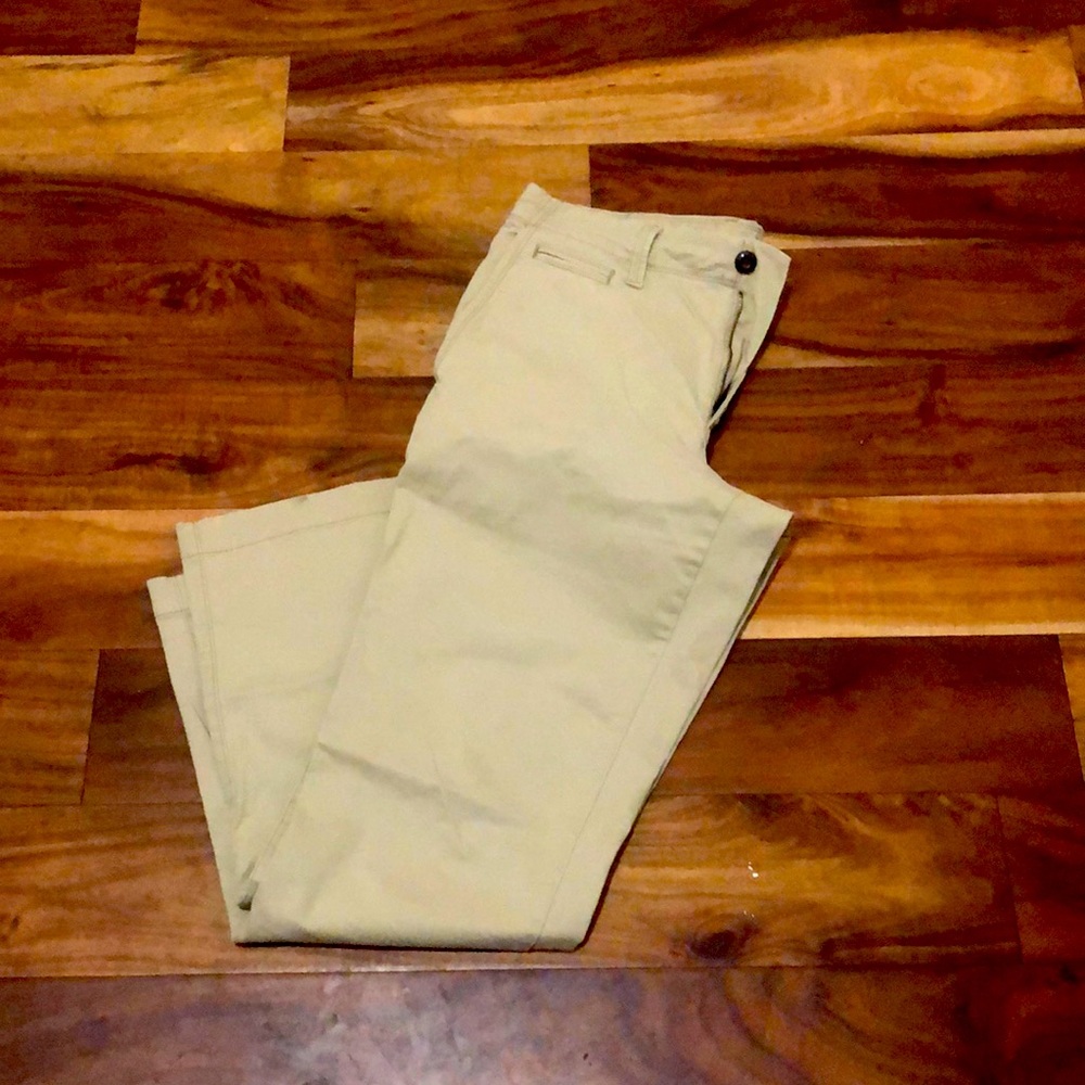 Men’s Gap Khaki